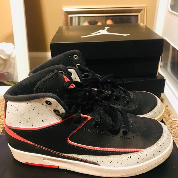 Retro 2 - Picture 2 of 4